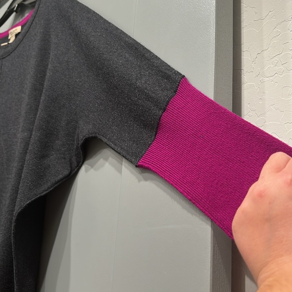 Top - Picture 6 of 6